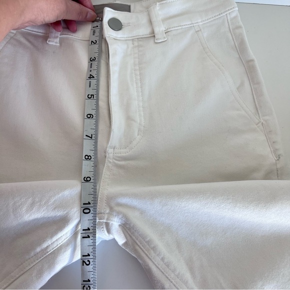 Everlane Women’s Cropped Wide Leg Short Jeans - Picture 9 of 16